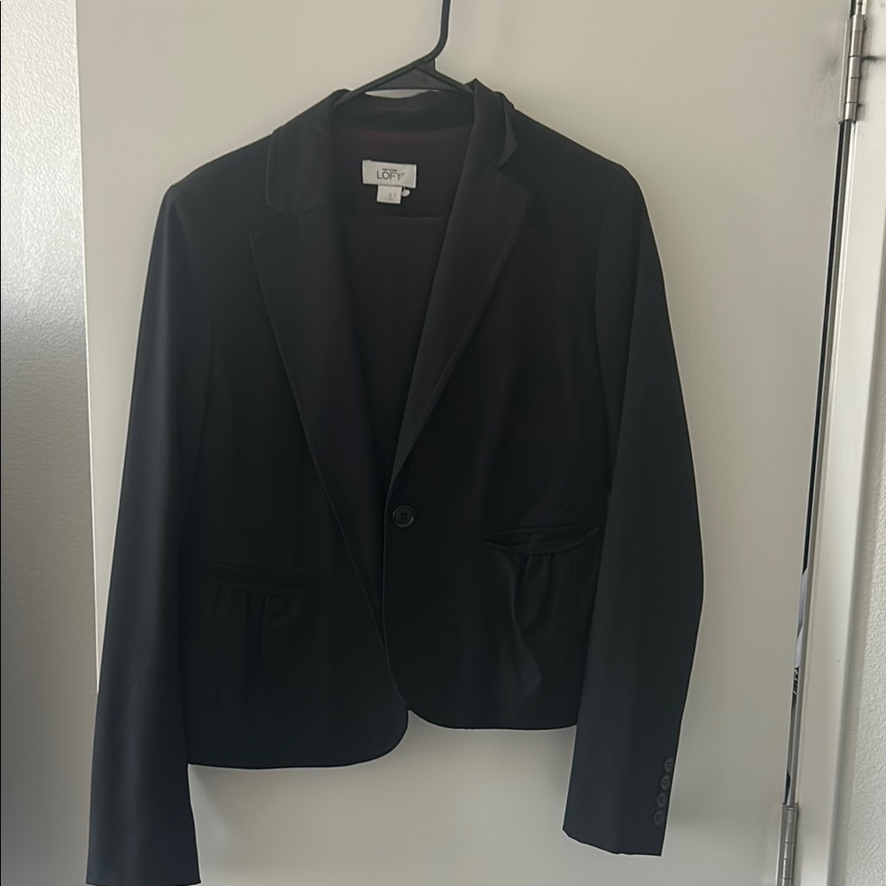 LOFT Women's Black 2-piece suit